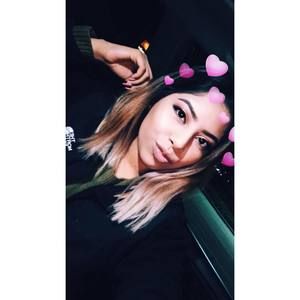 Meet your Posher, Cynthia